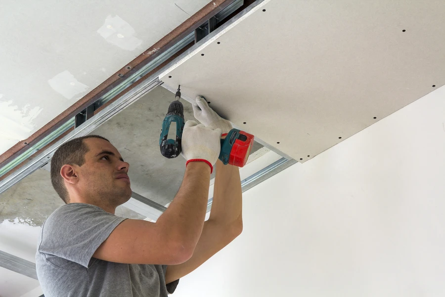 How Professional Drywall Repair Restores Wall Integrity in Bradenton, FL